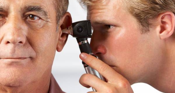 ارزیابی تغییرات گسیل های صوتی گوش بر حسب غلظت هورمون آلدوسترون سرم و ارایه مدل آن در نمونه انسانی و حیوانی در معرض صدا