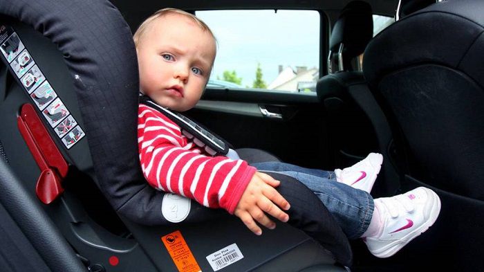 ایمنی و ارگونومی کودکان در داخل اتومبیل