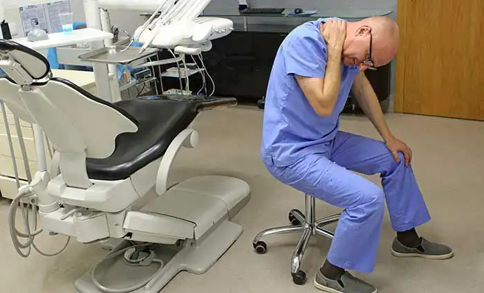 بررسی ارتباط بین شدت درد گردن و شاخص توانایی انجام کار در دانشجویان دندانپزشکی