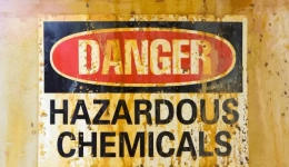 شناسایی مخاطرات ترکیبات شیمیایی در مشاغل مختلف و طبقه بندی آنان بر اساس کدهای GHS 1 شناسایی مخاطرات ترکیبات شیمیایی در مشاغل مختلف و طبقه بندی آنان بر اساس کدهای GHS