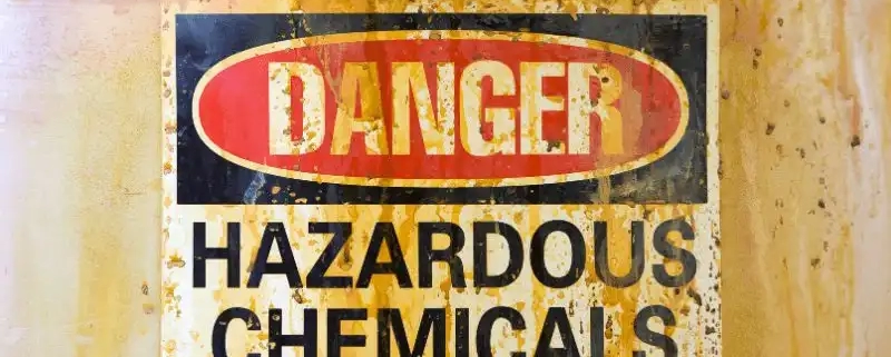 شناسایی مخاطرات ترکیبات شیمیایی در مشاغل مختلف و طبقه بندی آنان بر اساس کدهای GHS 1 شناسایی مخاطرات ترکیبات شیمیایی در مشاغل مختلف و طبقه بندی آنان بر اساس کدهای GHS