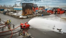 ربات های صنعتی آتش نشانی در صنایع نفت، گاز و پتروشیمی 9 ربات های صنعتی آتش نشانی در صنایع نفت، گاز و پتروشیمی